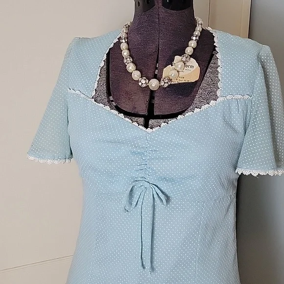 California Charmer Swiss Dot Dress - Picture 4 of 15